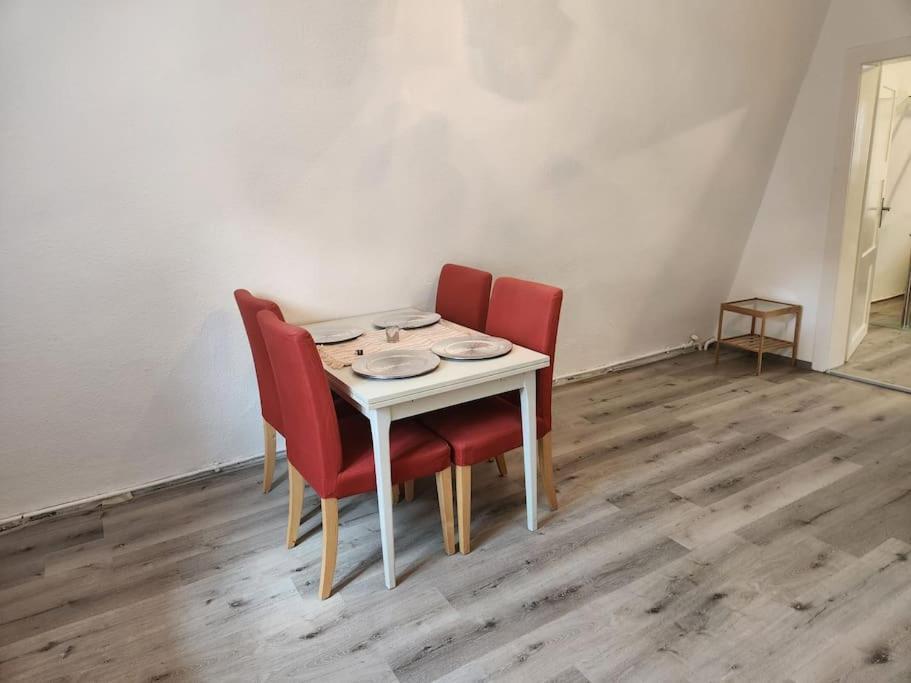 אנסבאך Tor Stay - Charmante 2 Zimmer Apartment מראה חיצוני תמונה