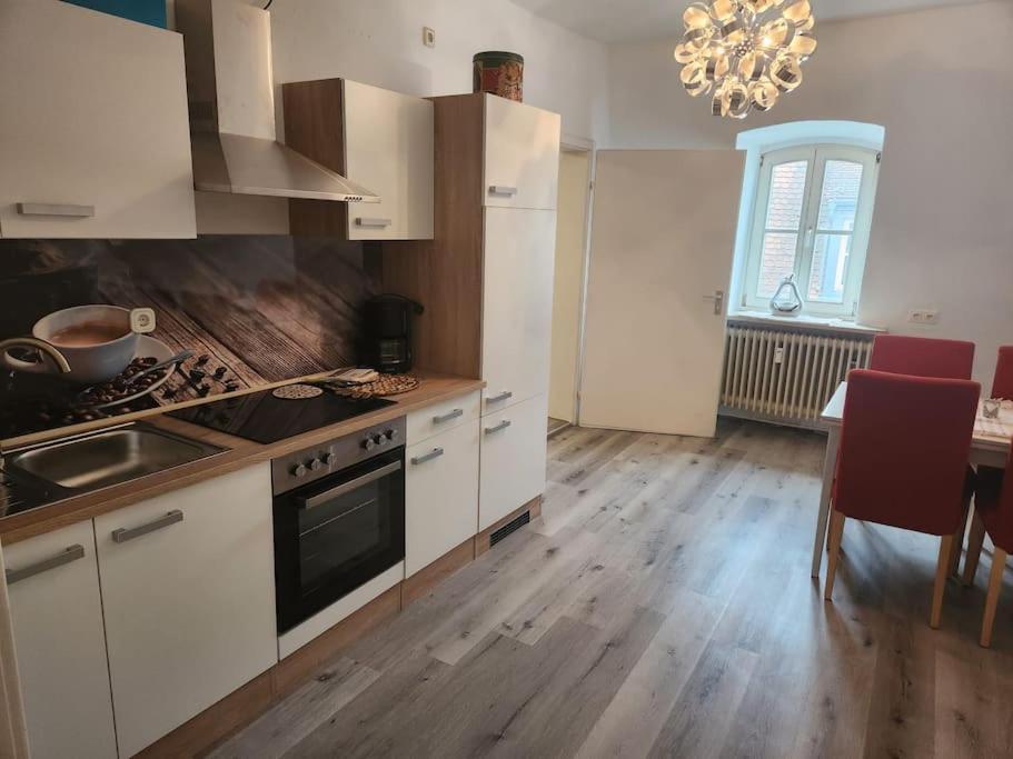 אנסבאך Tor Stay - Charmante 2 Zimmer Apartment מראה חיצוני תמונה
